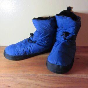 boys blue duck down house slippers REI size YXL (CL332)